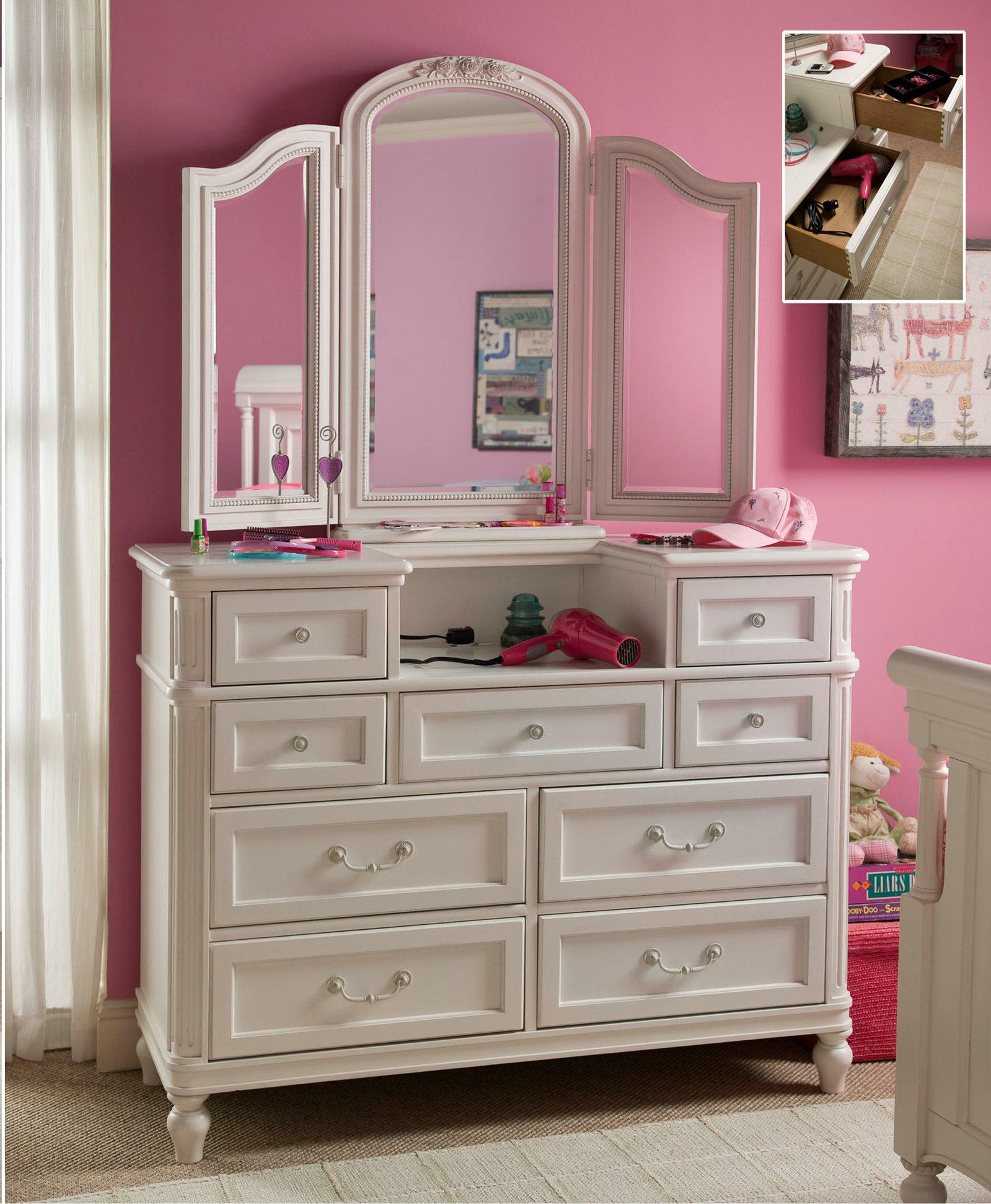 Smartstuff Gabriella NineDrawer Dressing Chest with Charging Station